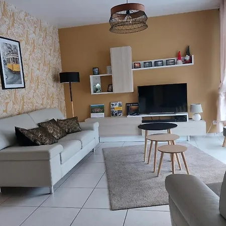 Maison Mitoyenne Entre Les Lacs, Proche Du Centre De Villa Gérardmer